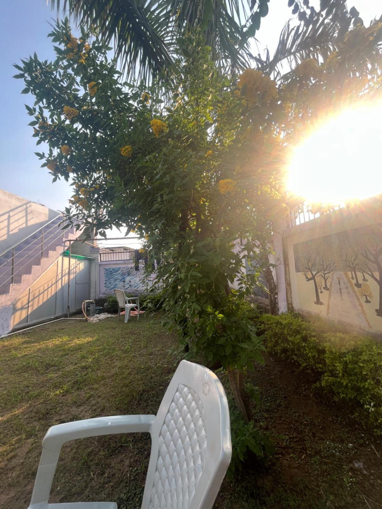קג'ורהו Sunrise Bed & Breakfast מראה חיצוני תמונה