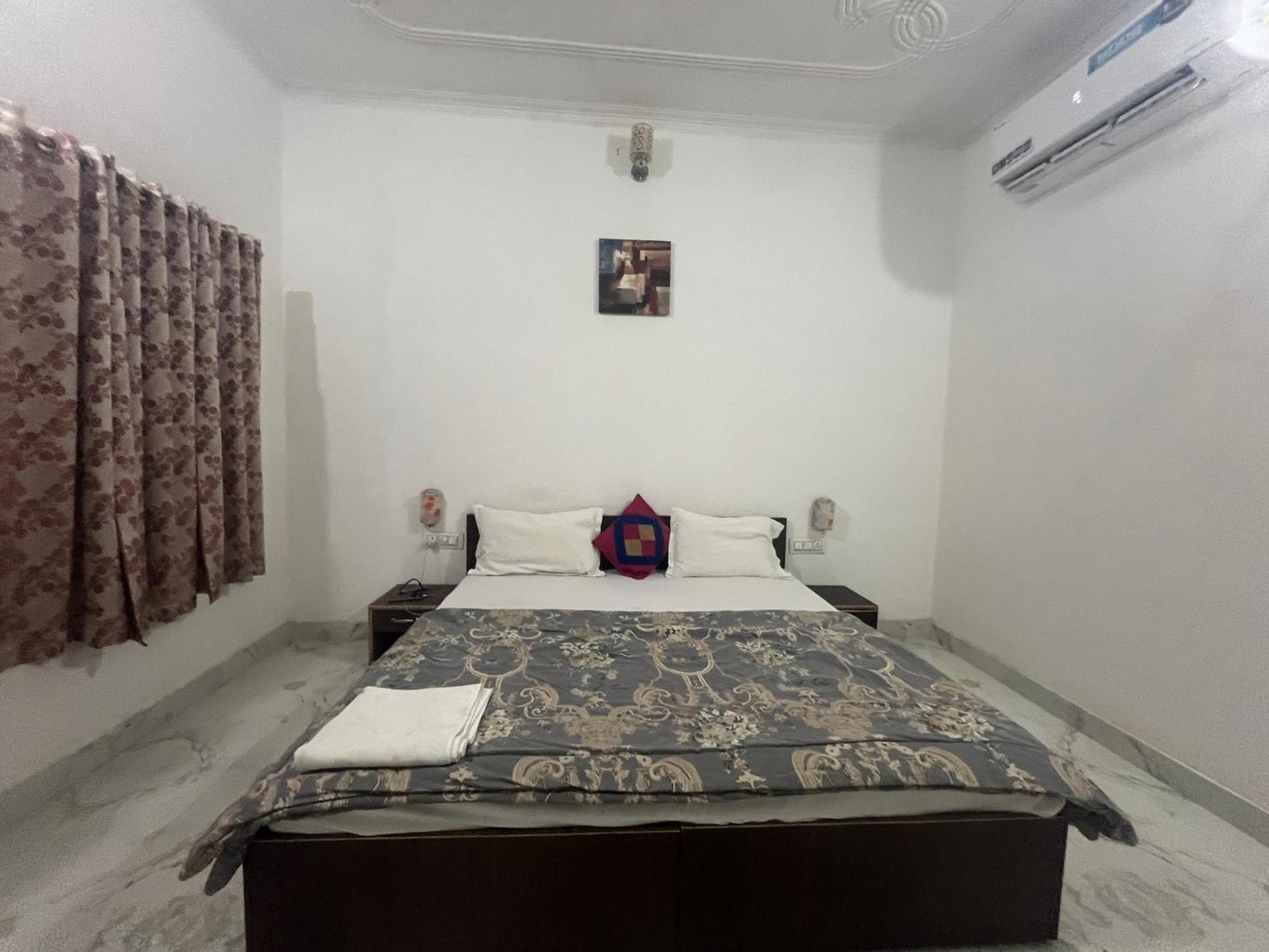 קג'ורהו Sunrise Bed & Breakfast מראה חיצוני תמונה