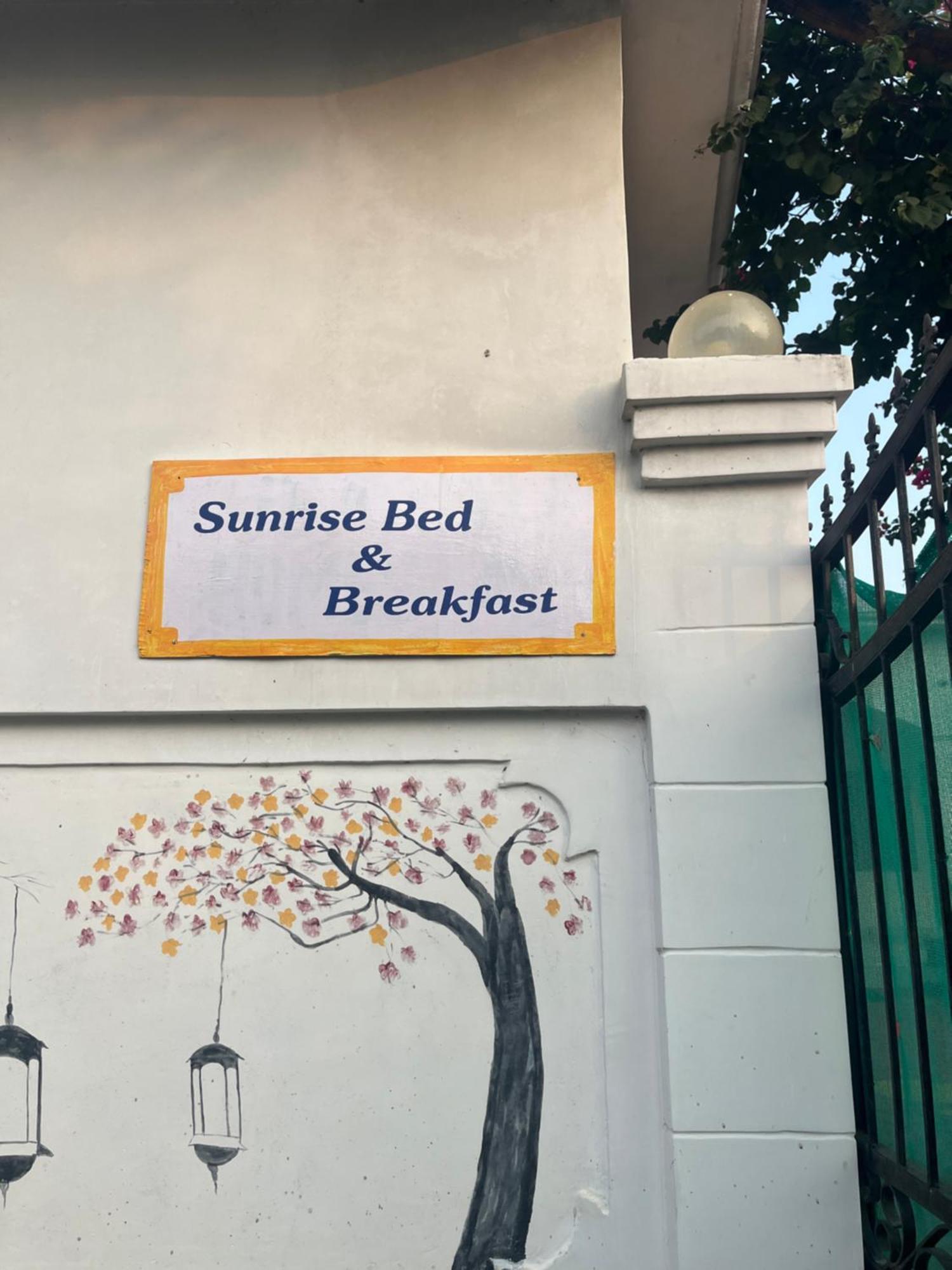 קג'ורהו Sunrise Bed & Breakfast מראה חיצוני תמונה