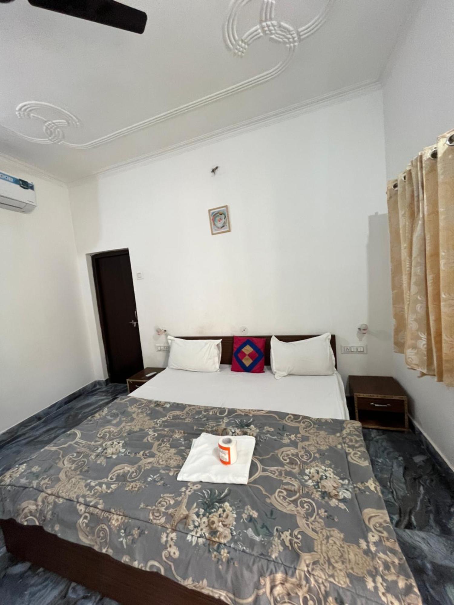 קג'ורהו Sunrise Bed & Breakfast מראה חיצוני תמונה