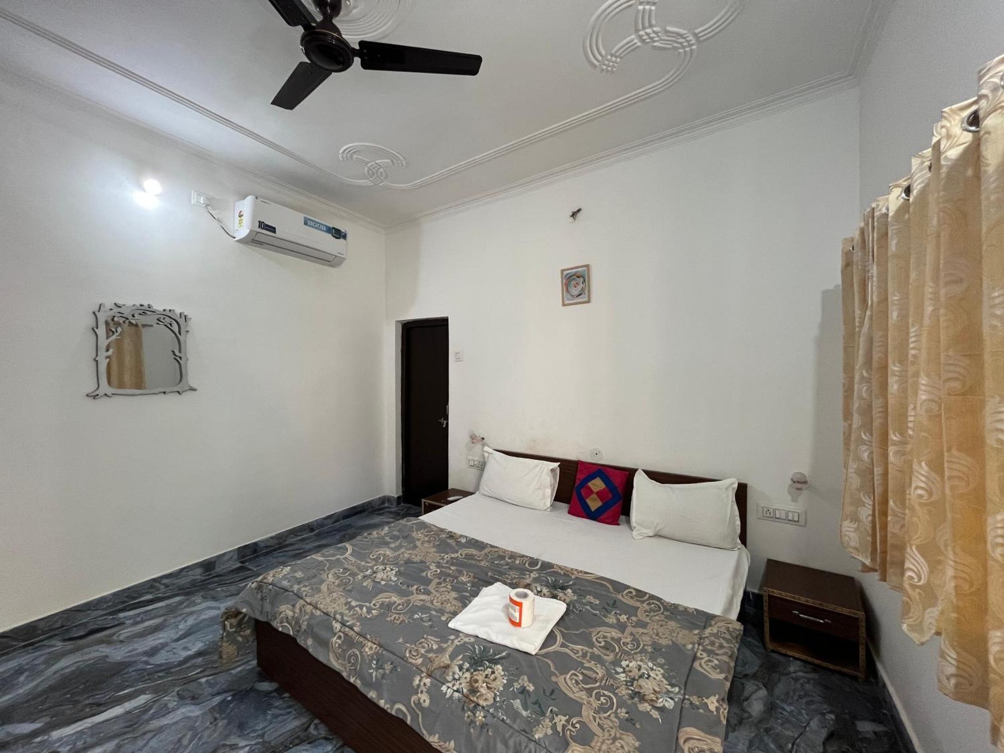 קג'ורהו Sunrise Bed & Breakfast מראה חיצוני תמונה